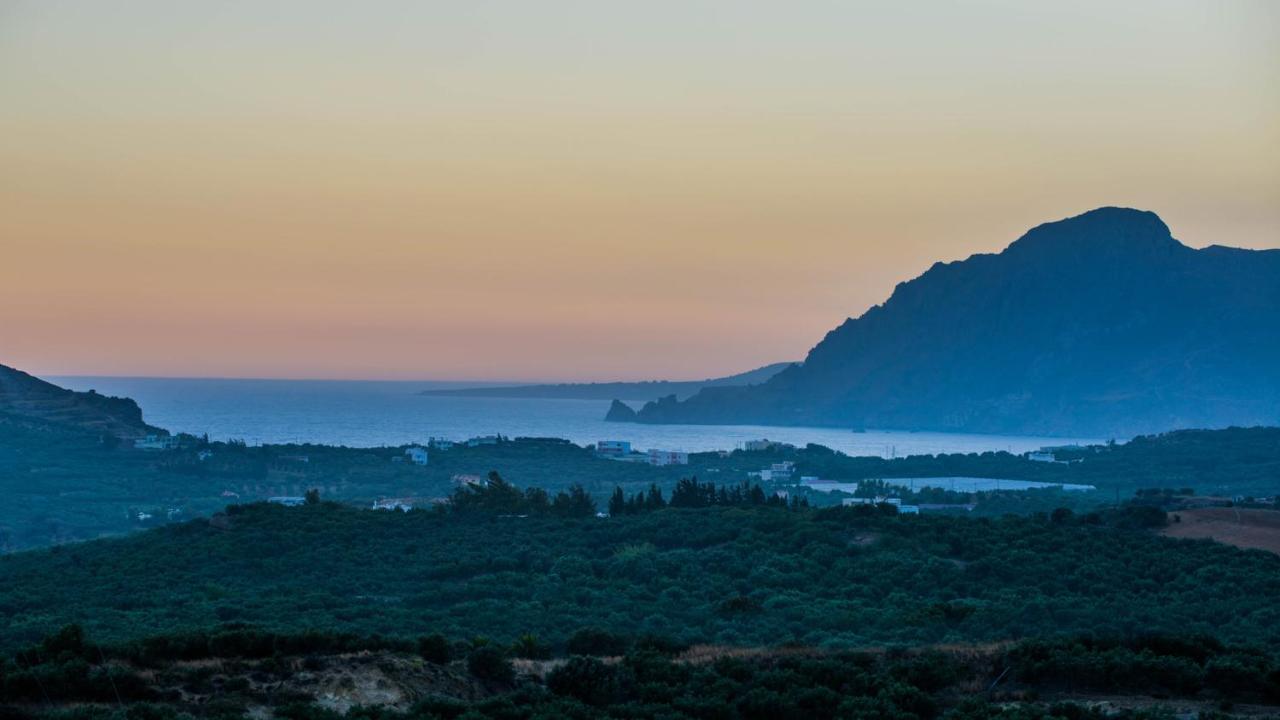 Gasparakis Villas プラキアス エクステリア 写真