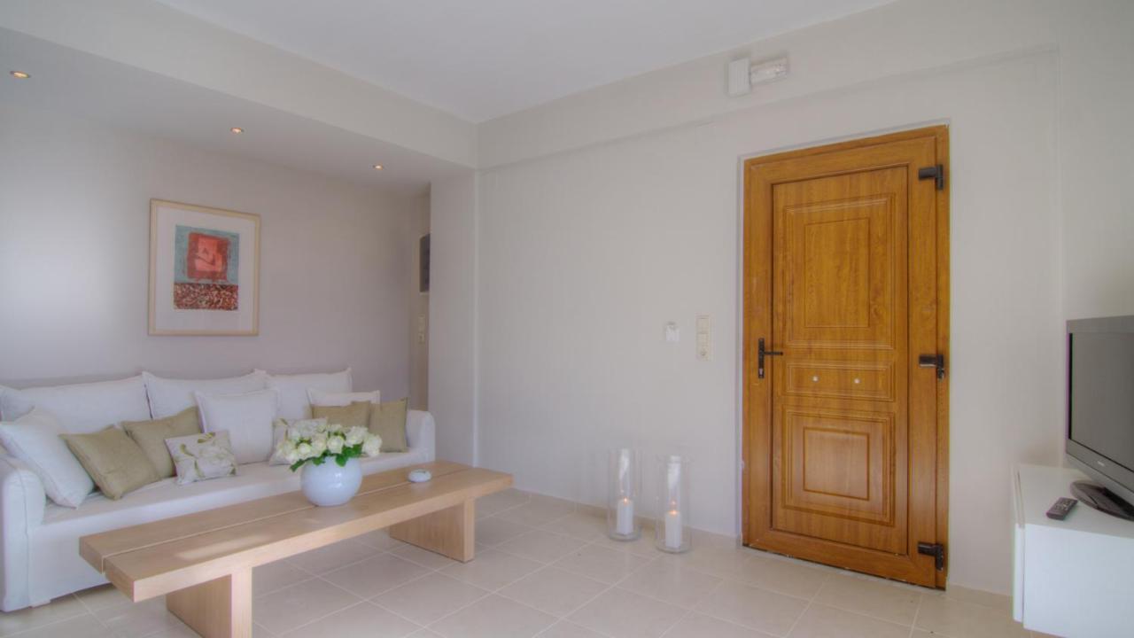 Gasparakis Villas プラキアス エクステリア 写真