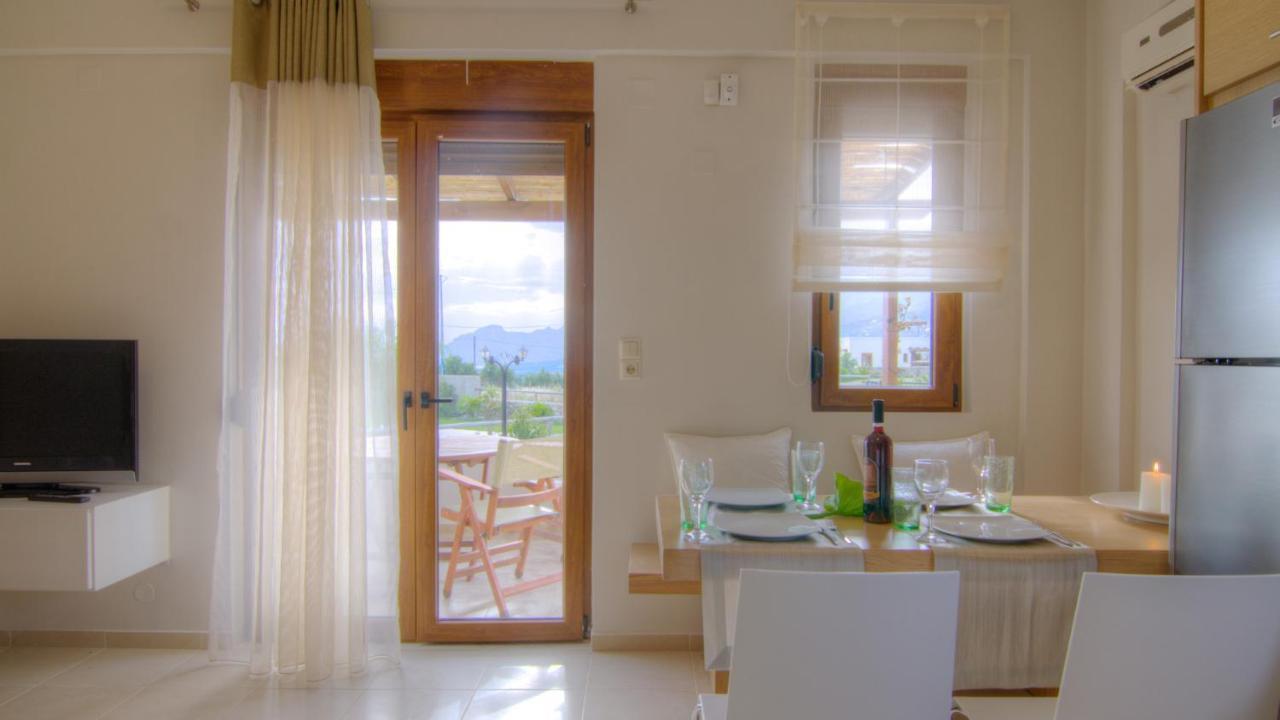Gasparakis Villas プラキアス エクステリア 写真