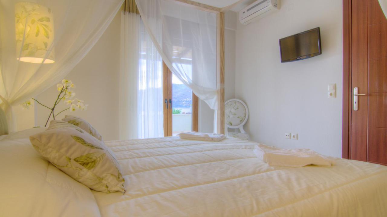 Gasparakis Villas プラキアス エクステリア 写真